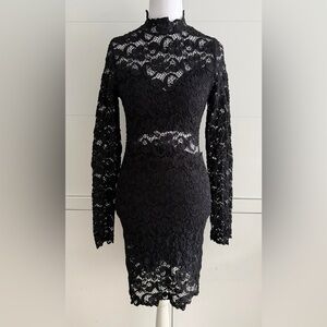 Thick and Sturdy Sweetheart Bust Lace Dress